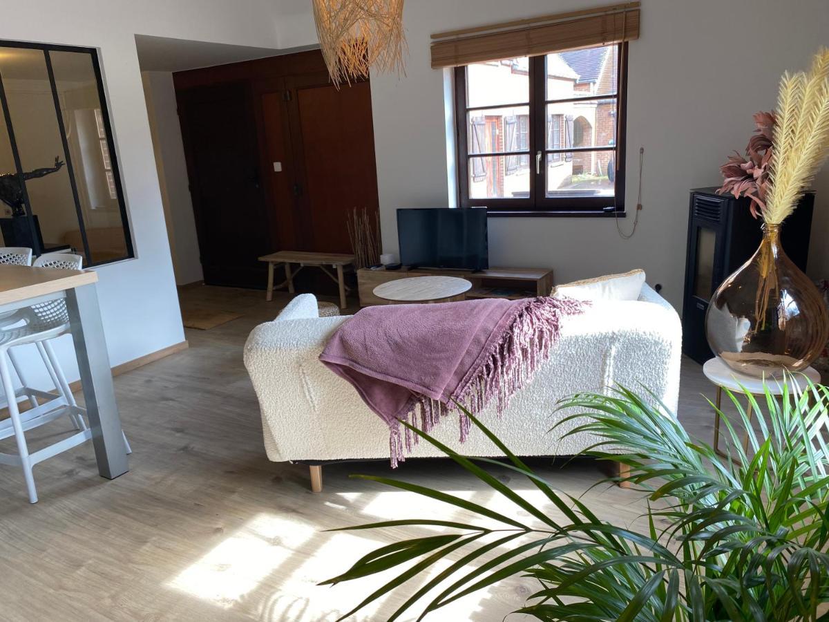 Le Logis Des Chenes, Superbe Bungalow Dans Quartier Residentiel Proche De Namur ويبيون المظهر الخارجي الصورة